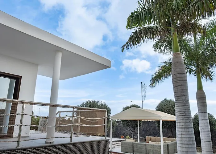 Oasis Villa Playa Blanca (Lanzarote)